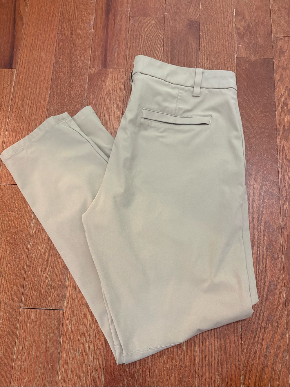 lululemon athletica Men's Light Tan Dress Pants